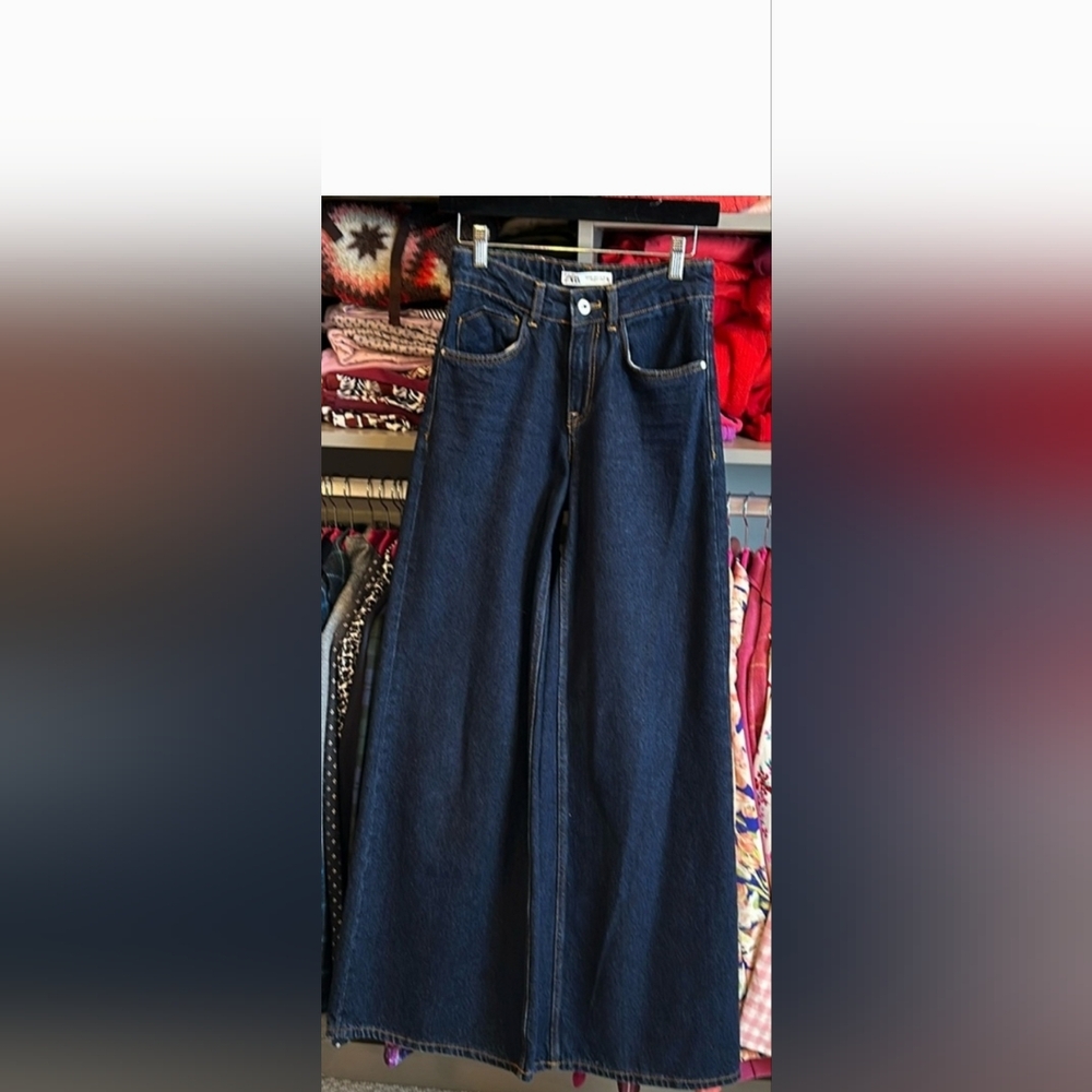 Zara hi waisted wide leg jeans sz 0
